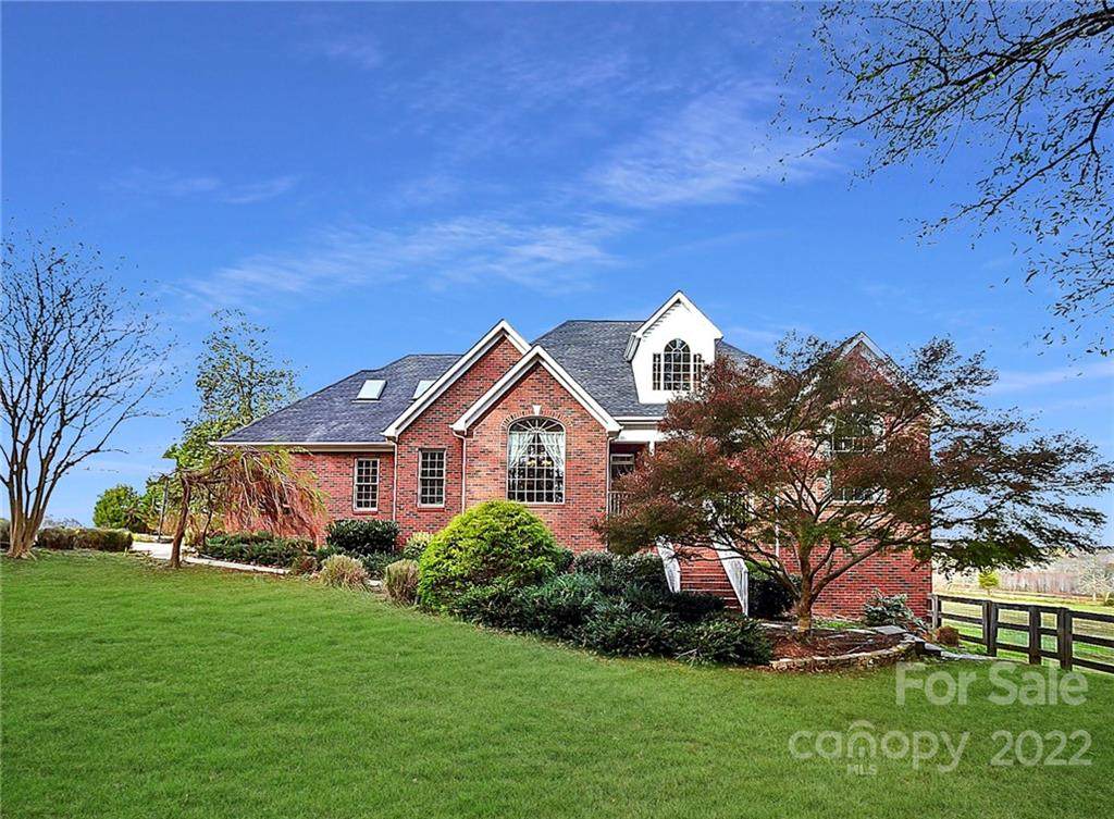 665 Britt Lane - Photo 1