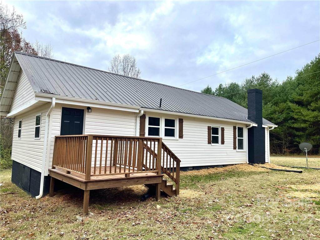 351 Huckleberry Ridge Road - Photo 1