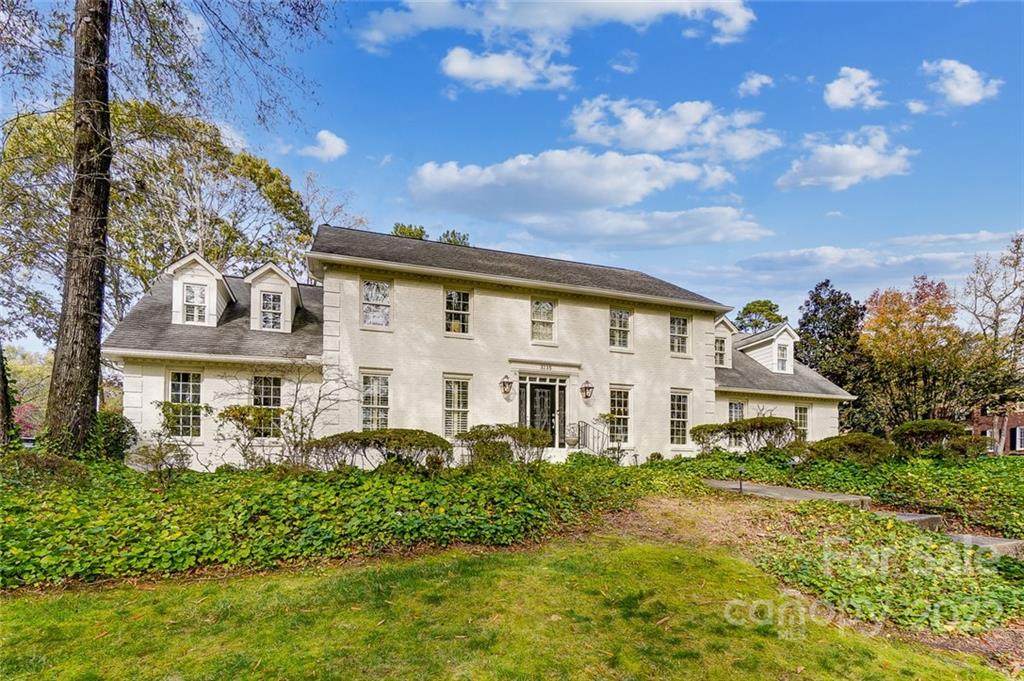 3235 Chaucer Drive - Photo 1