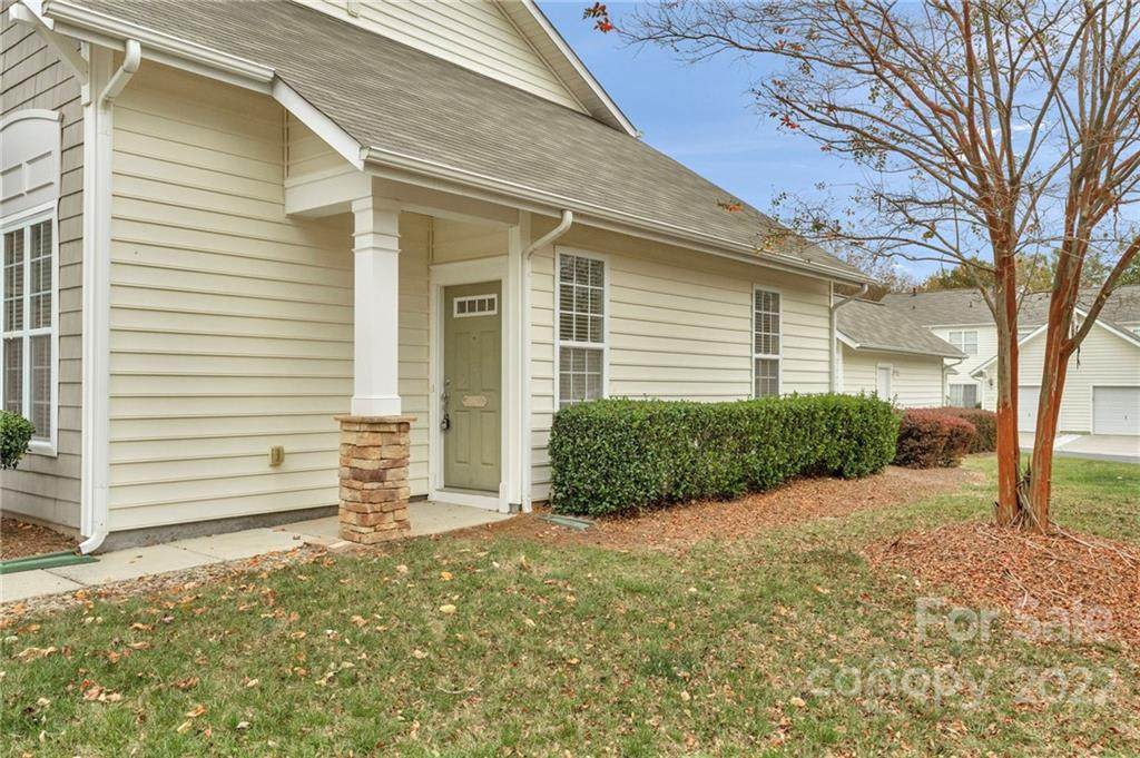 1187 Drummond Lane - Photo 1