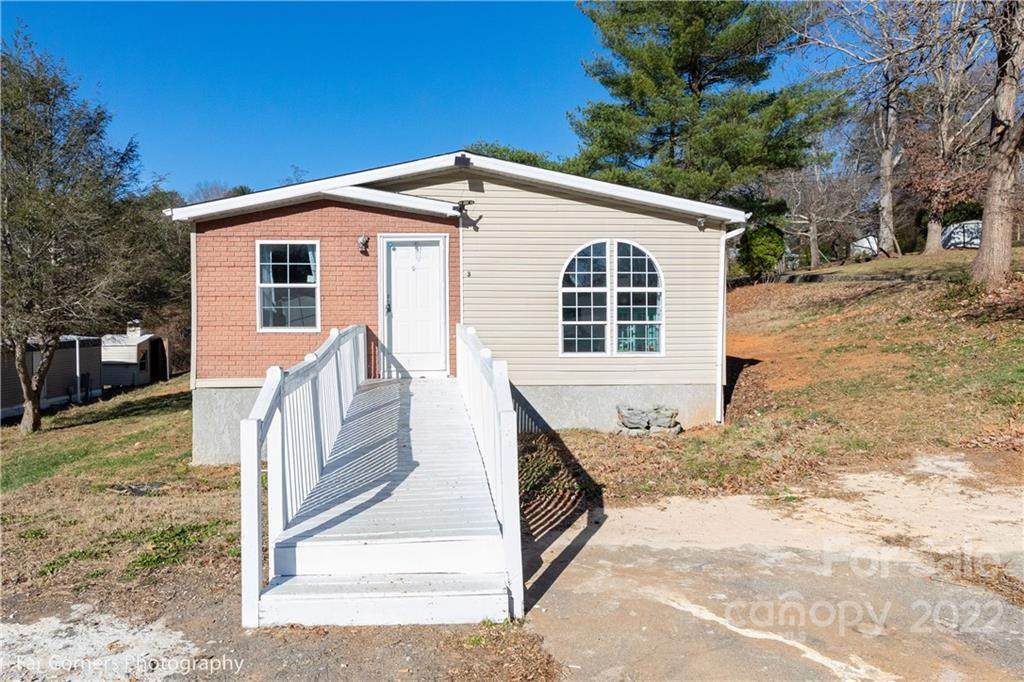 3 Miramar Drive - Photo 1