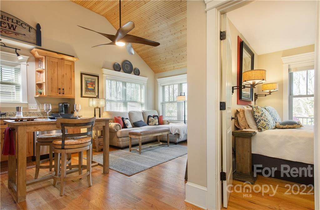 41 Mildred Avenue - Photo 1