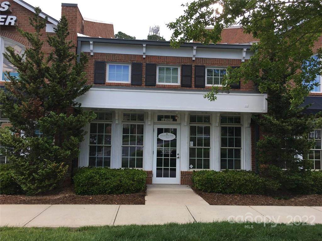 16151 Lancaster Highway - Photo 1