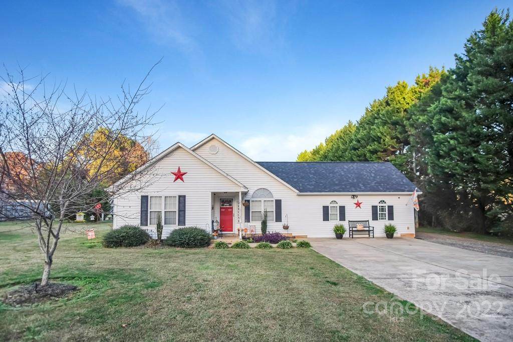 2120 Tryon Courthouse Road - Photo 1