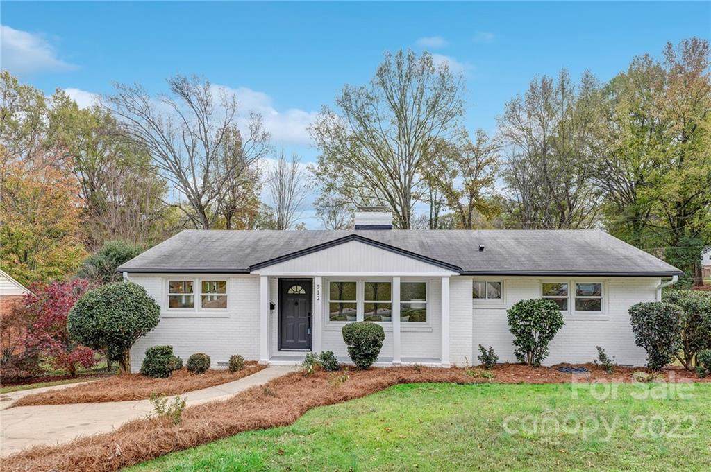 512 Webster Place - Photo 1