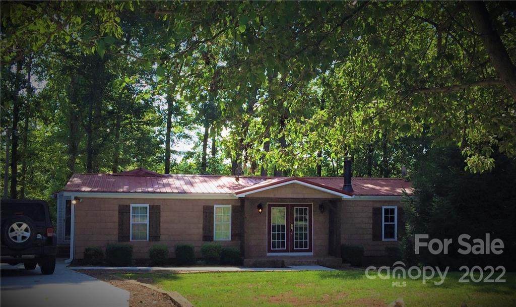 4866 Emma Love Lane - Photo 1