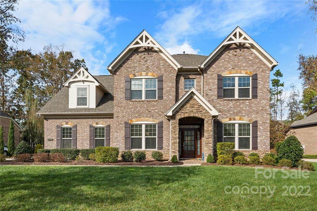 8054 Clems Branch Road - Photo 1