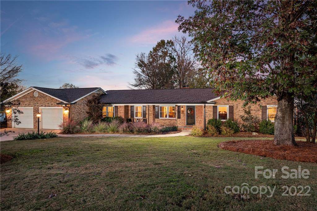 6544 Weldon Circle - Photo 1