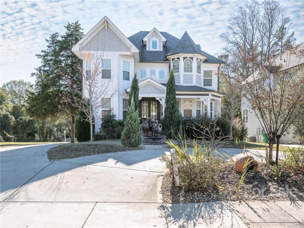 2706 Hilliard Drive - Photo 1