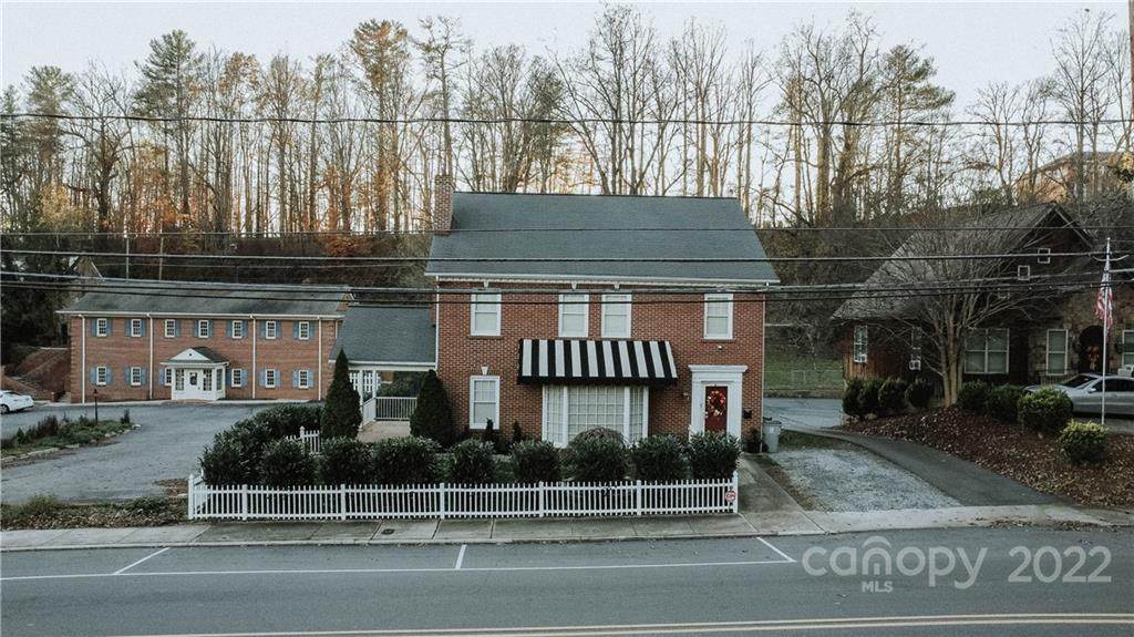 304 Mulberry Street - Photo 1