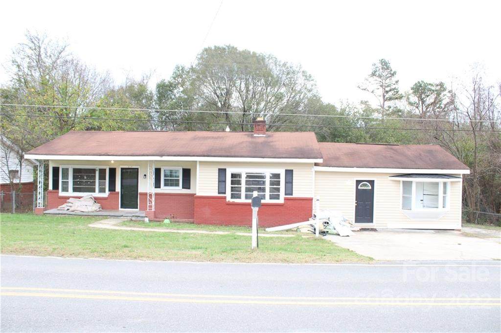 511 Queens Road - Photo 1