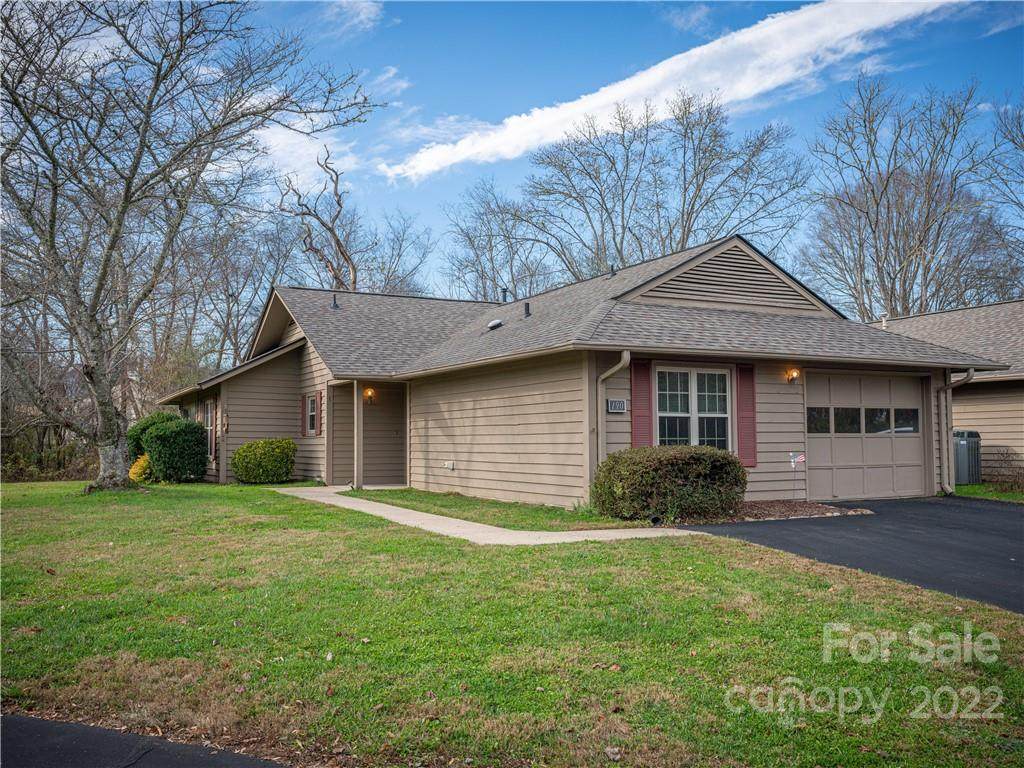 190 College Row - Photo 1