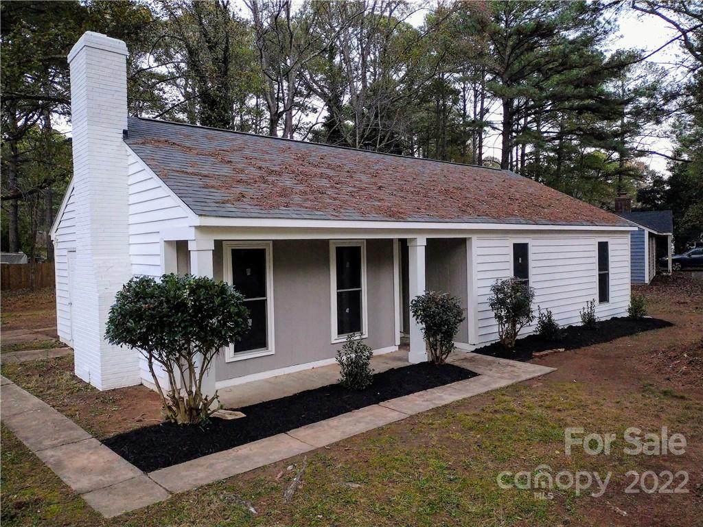 6105 Woodthrush Drive - Photo 1