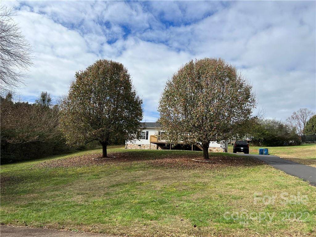 110 Eagles Nest Lane - Photo 1