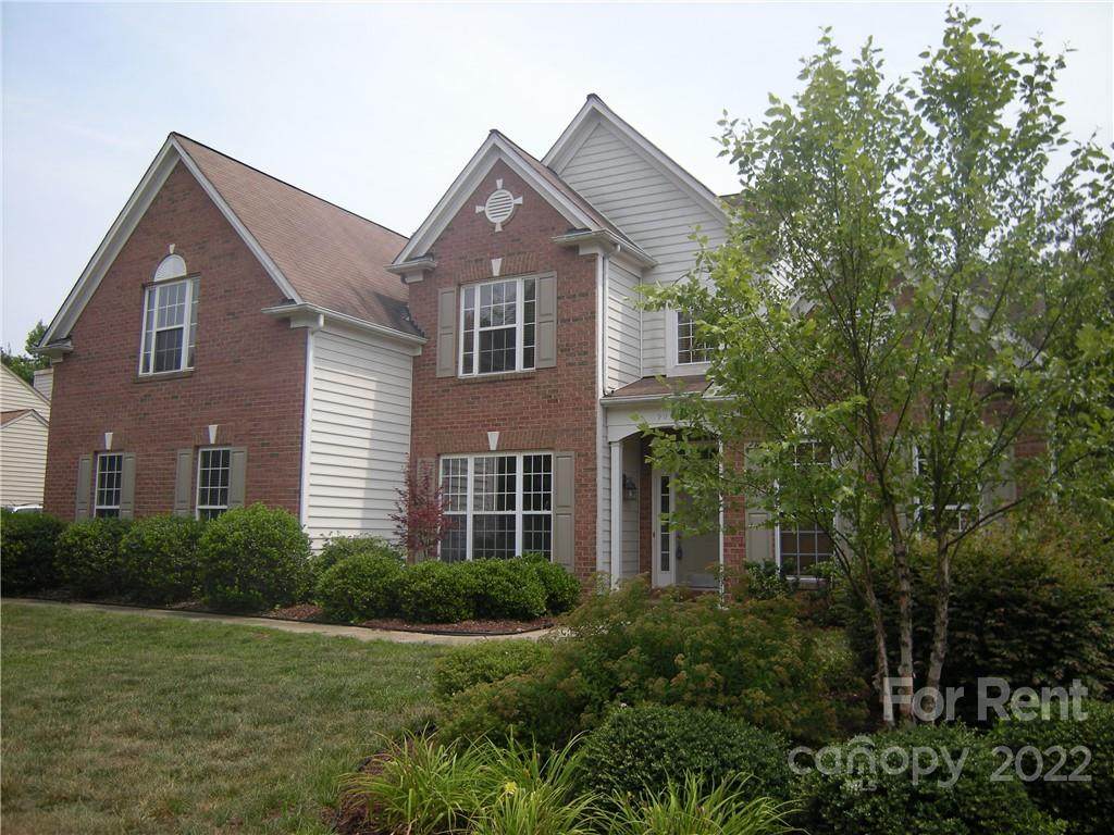 9913 Zackery Avenue - Photo 1