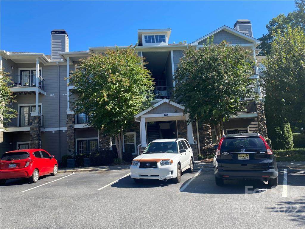 300 Vista Lake Drive - Photo 1