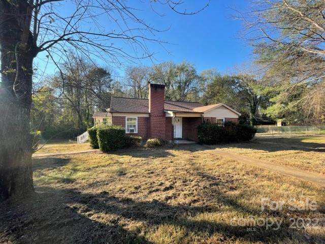 1907 27th Street Place - Photo 1