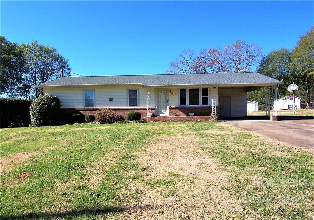 1685 Montevista Drive - Photo 1