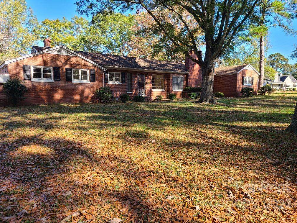 602 Marion Sims Drive - Photo 1