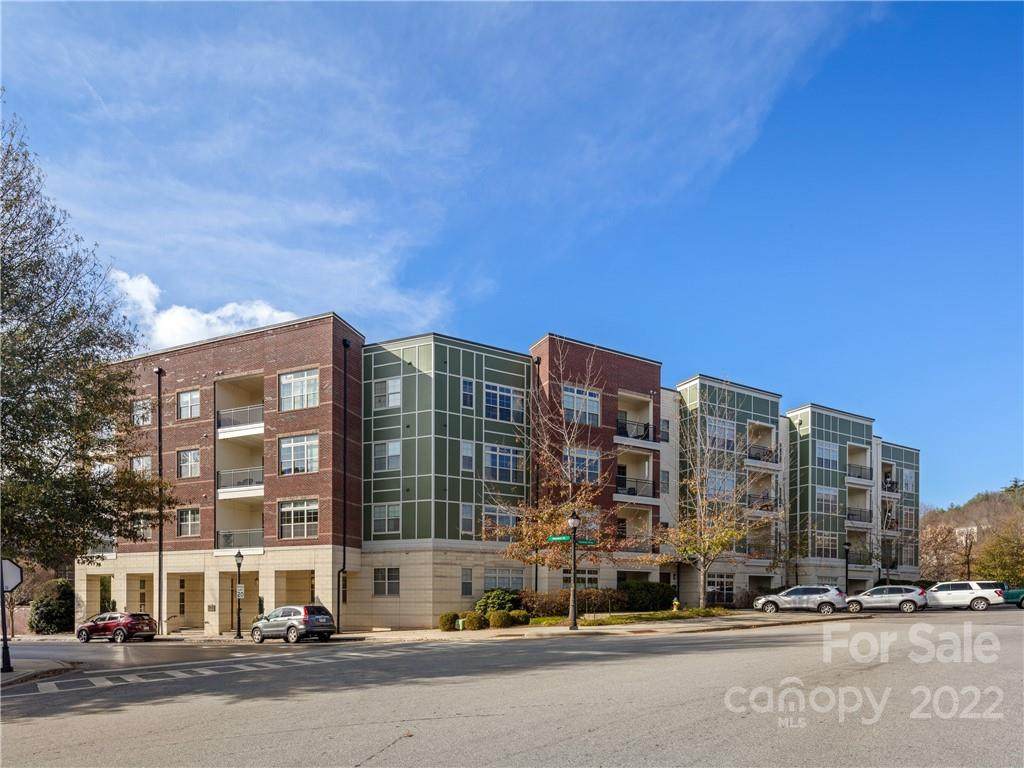 42 Schenck Parkway - Photo 1