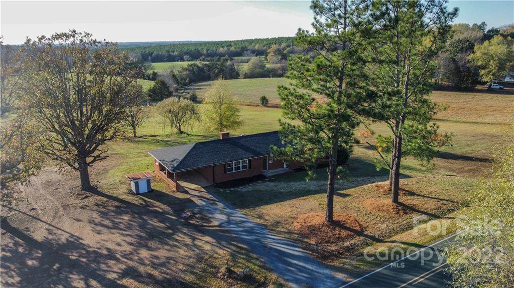 16411 Tyson Road - Photo 1