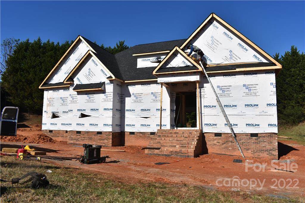 129 Augusta Lane - Photo 1