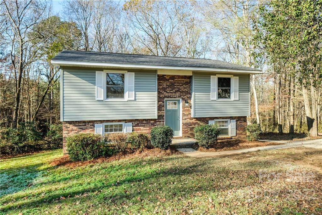 4512 Jamee Drive - Photo 1