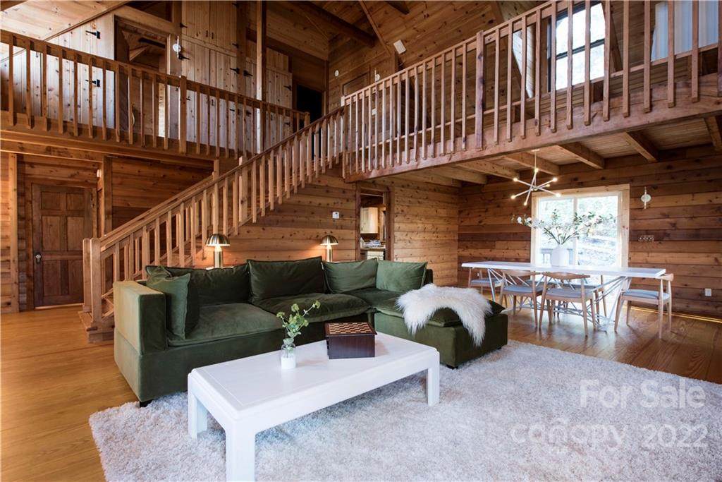 161 Sacred Way - Photo 1
