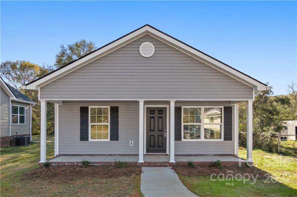 359 Baker Street - Photo 1