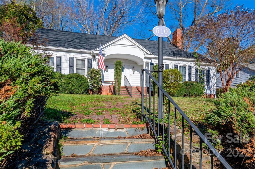 510 Jackson Street - Photo 1