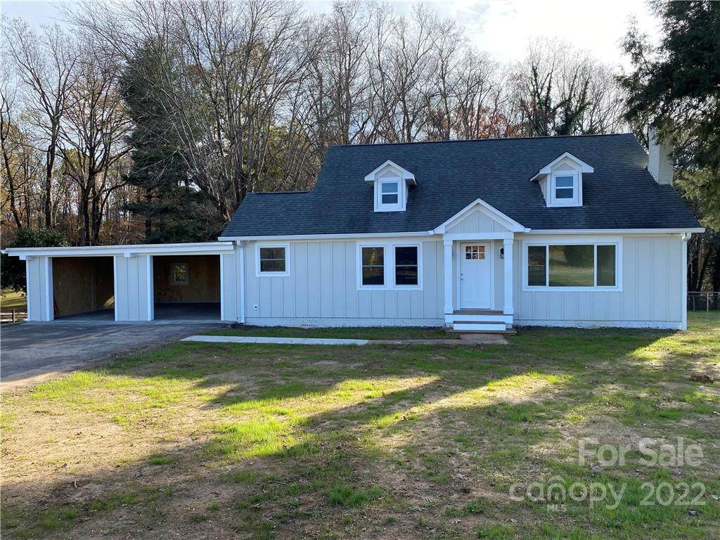 2752 Peachtree Road - Photo 1