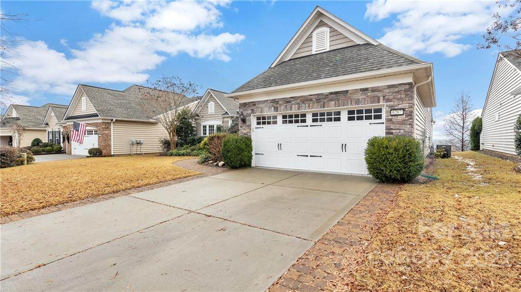 6267 Jack Thomas Drive - Photo 1