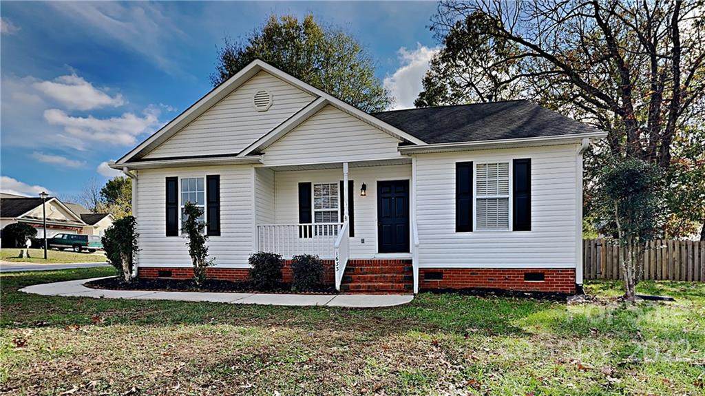 1633 Gresham Court - Photo 1