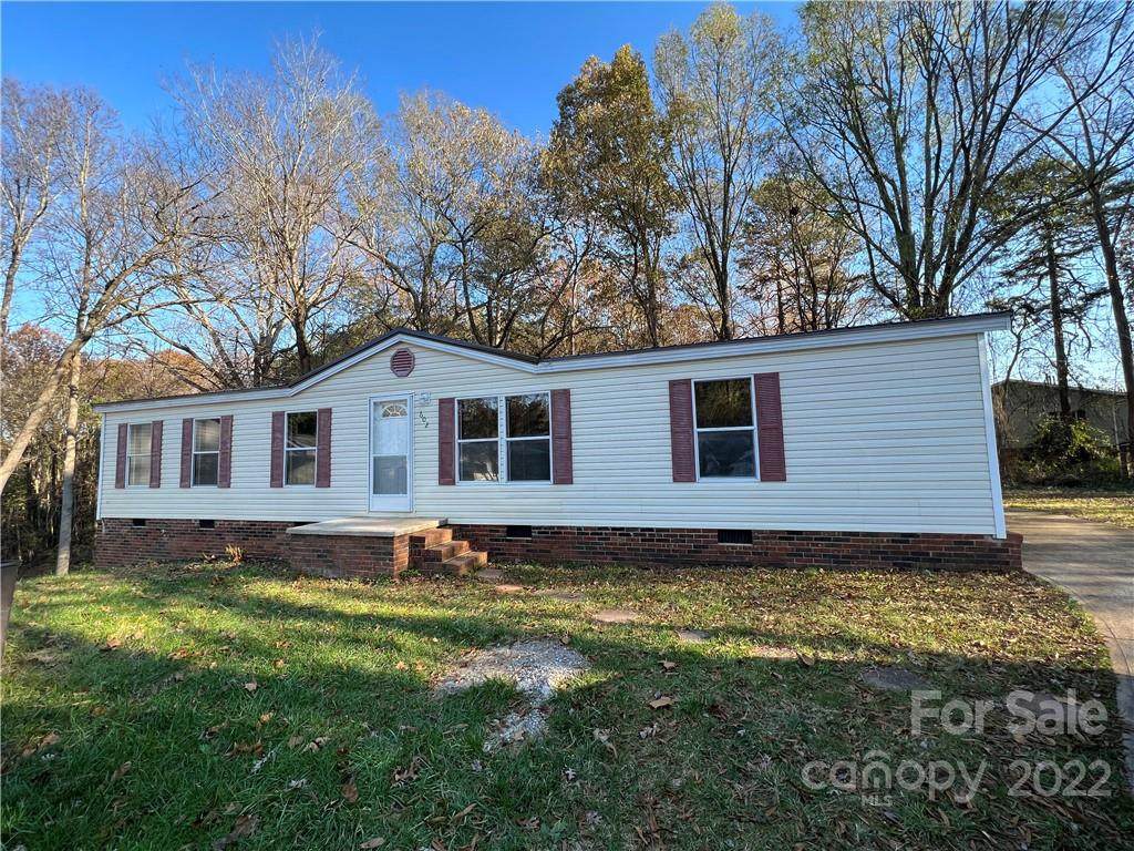 602 Stewart Court - Photo 1