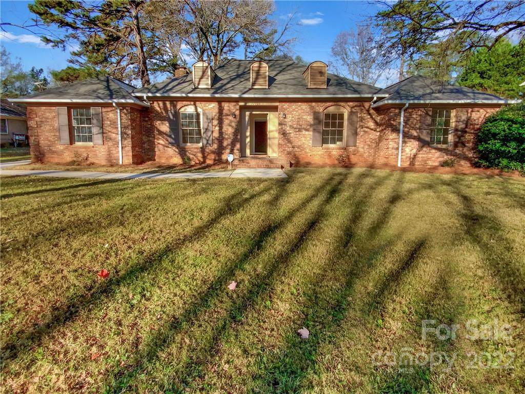 3209 Cross Winds Road - Photo 1