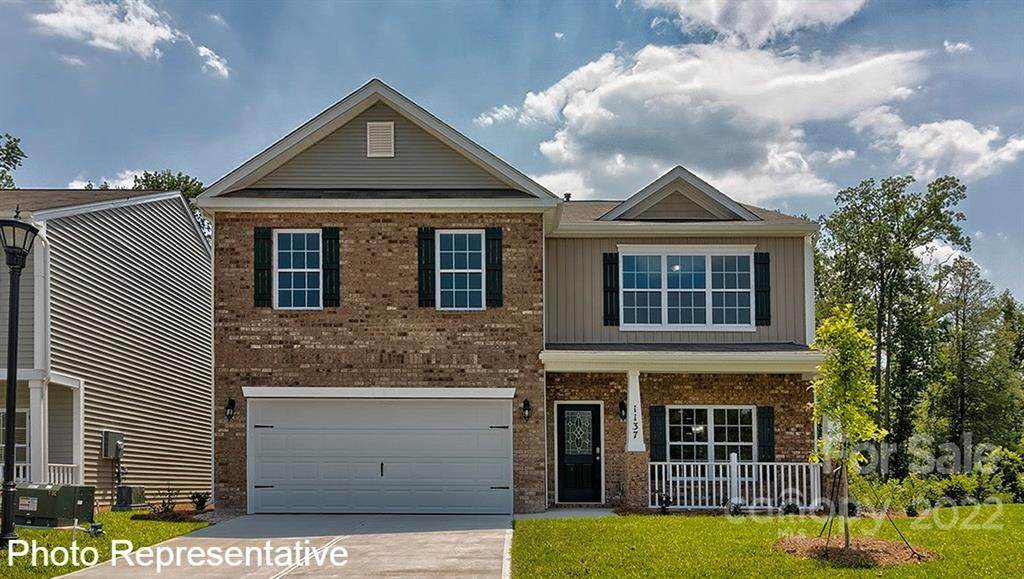 903 Newport Court - Photo 1