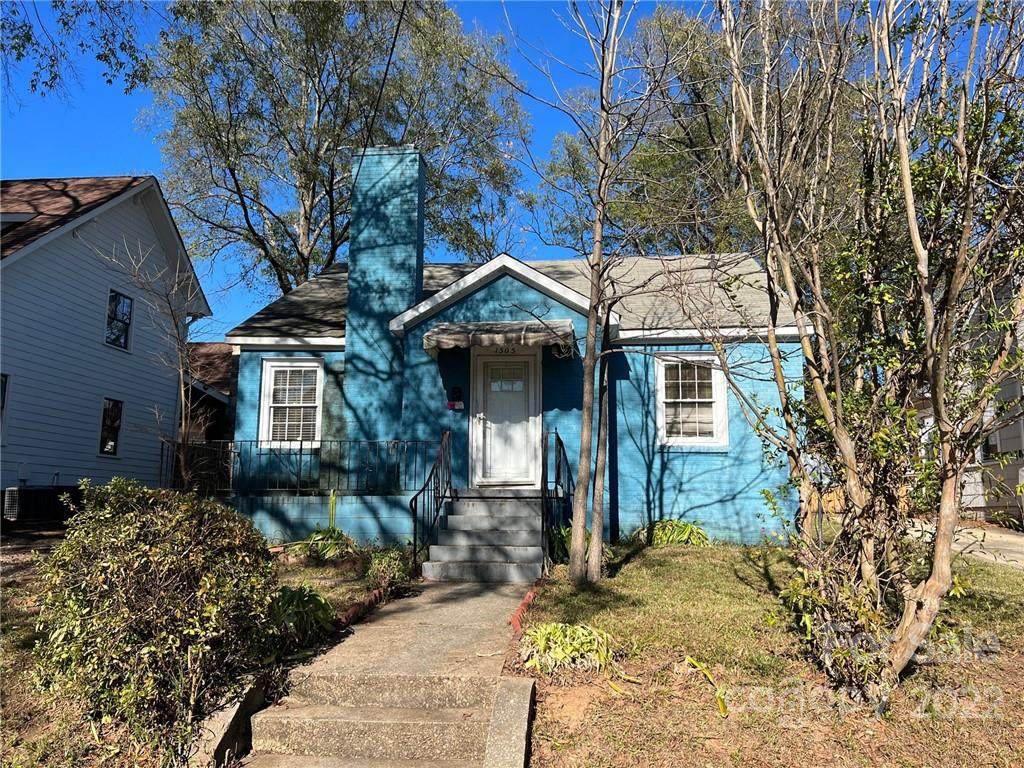 1505 Belvedere Avenue - Photo 1