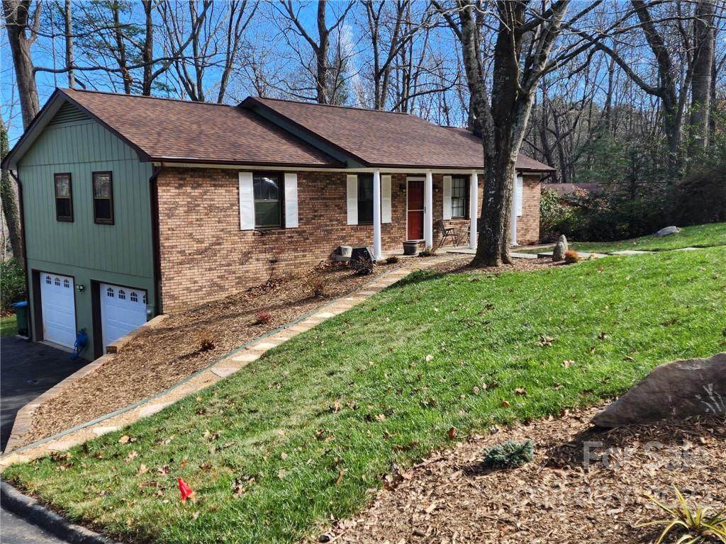 241 Stonebrook Drive - Photo 1