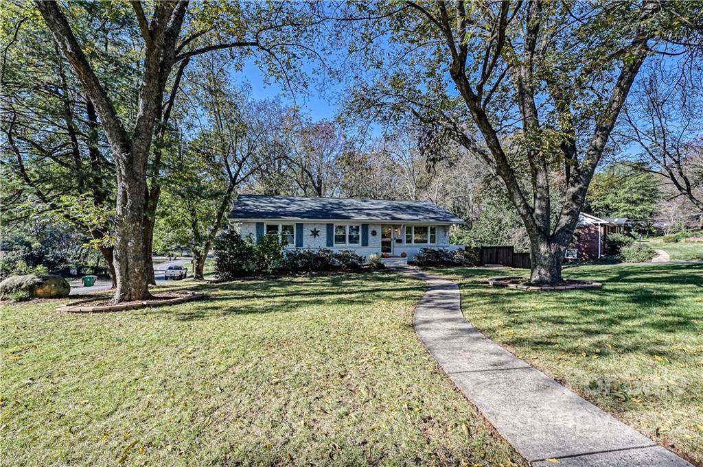 6400 Candlewood Drive - Photo 1
