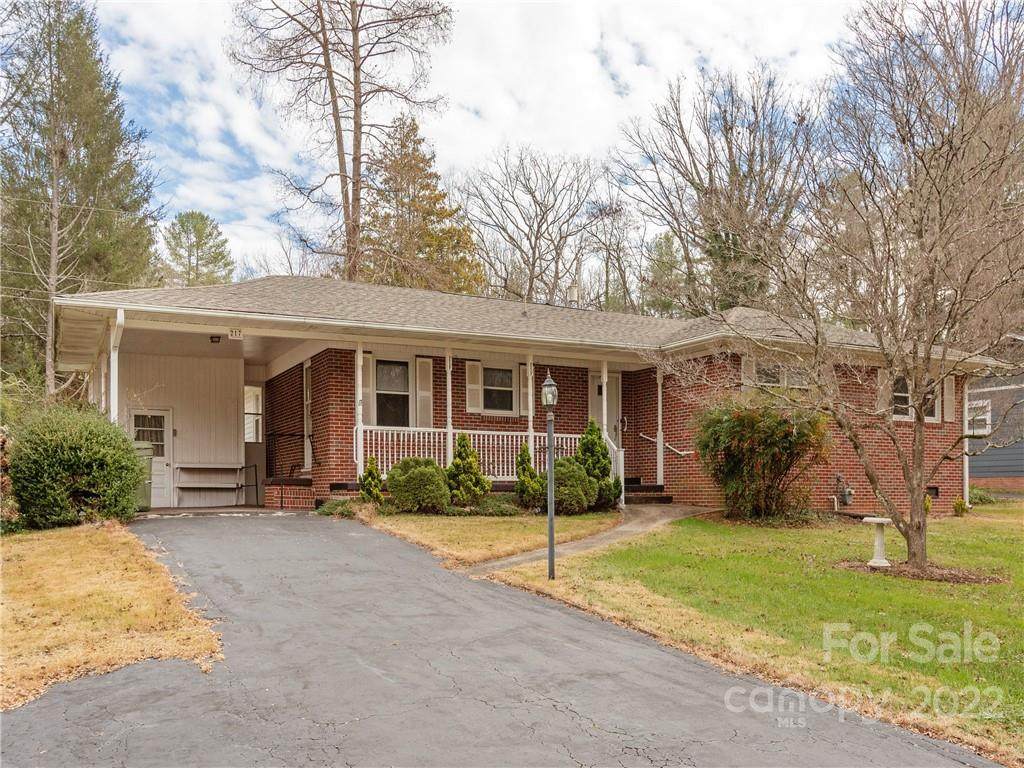 217 Balsam Road - Photo 1