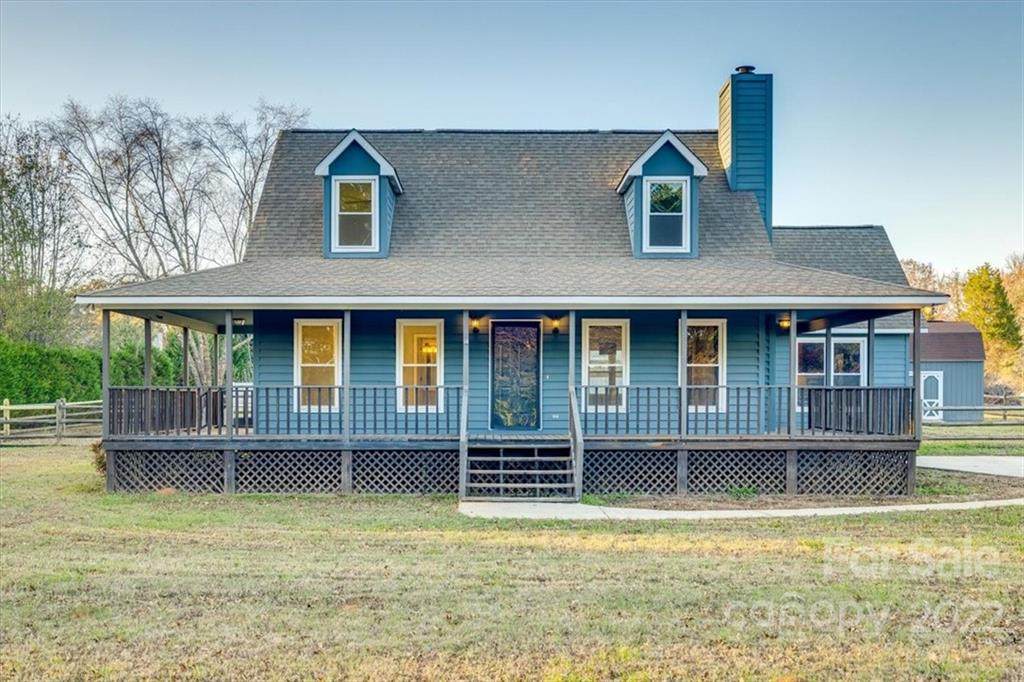 2350 Zinker Road - Photo 1