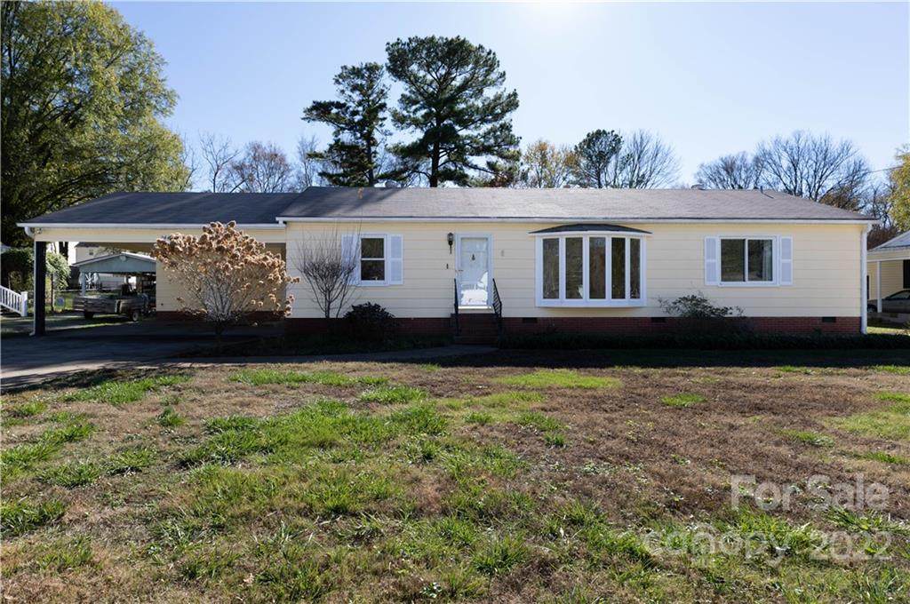 2440 Breen Circle - Photo 1