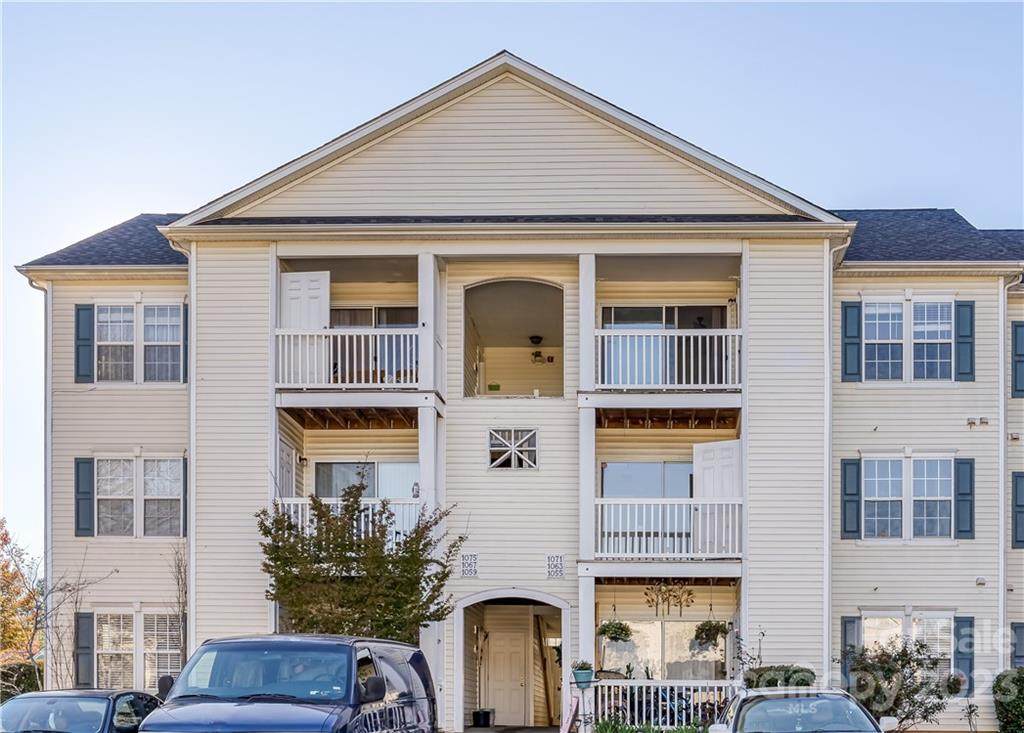 1063 Triece Lane - Photo 1