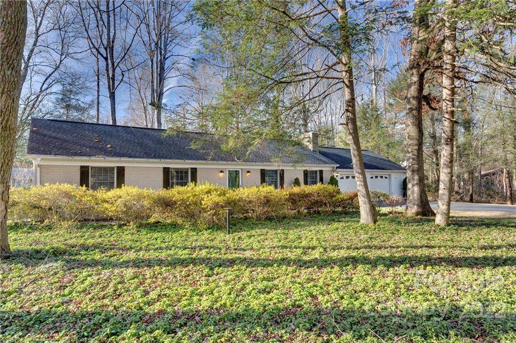 34 Greenwood Forest Drive - Photo 1