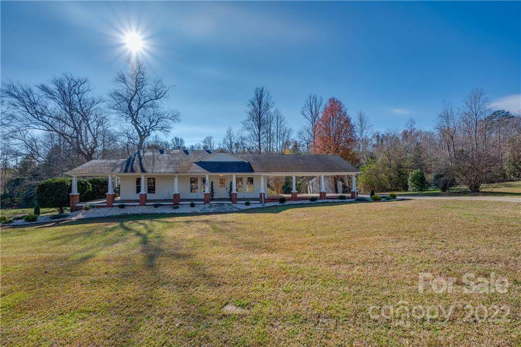 787 Piney Knob Road - Photo 1
