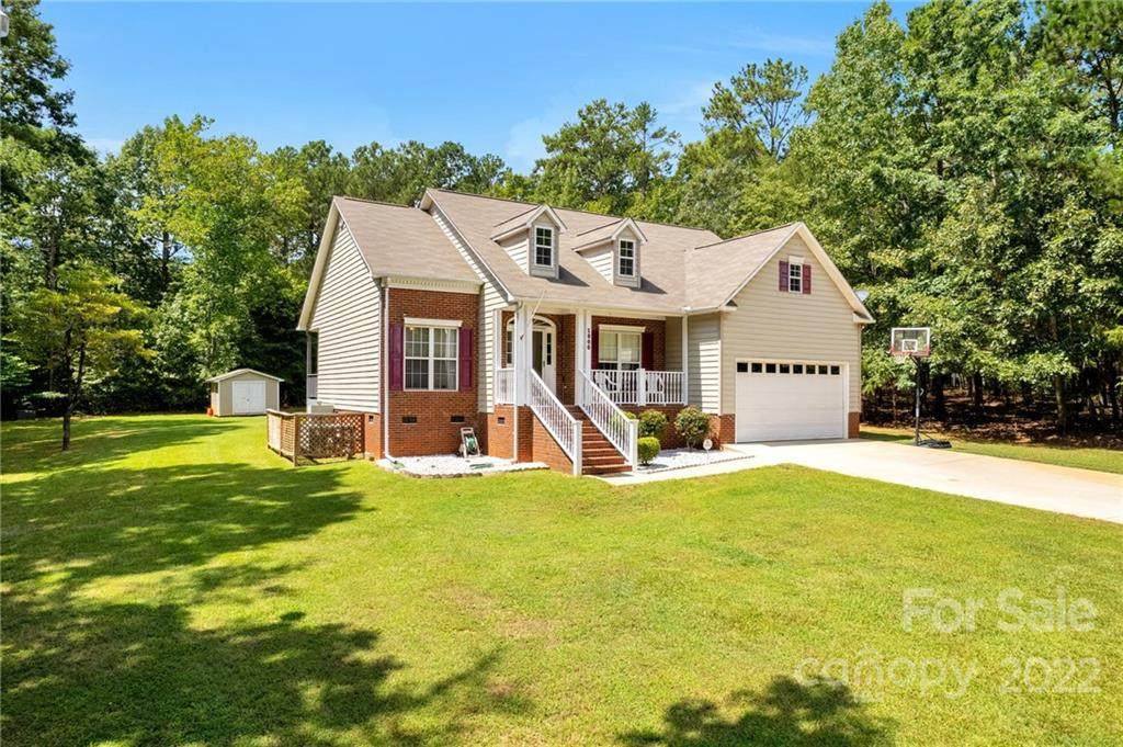 1800 Bardell Street - Photo 1