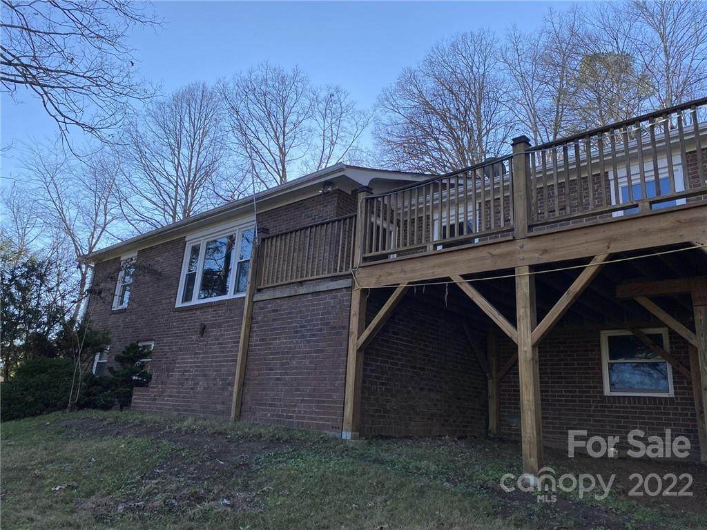 195 Rhymer Road - Photo 1