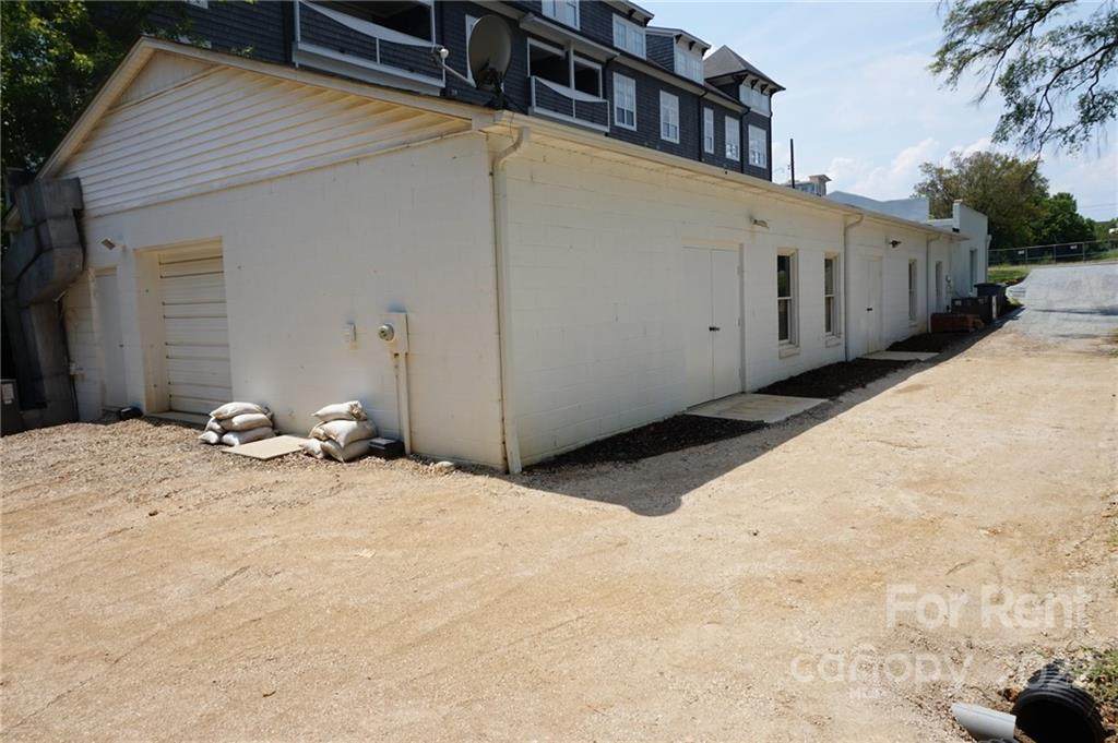 1913 Cleveland Avenue - Photo 1