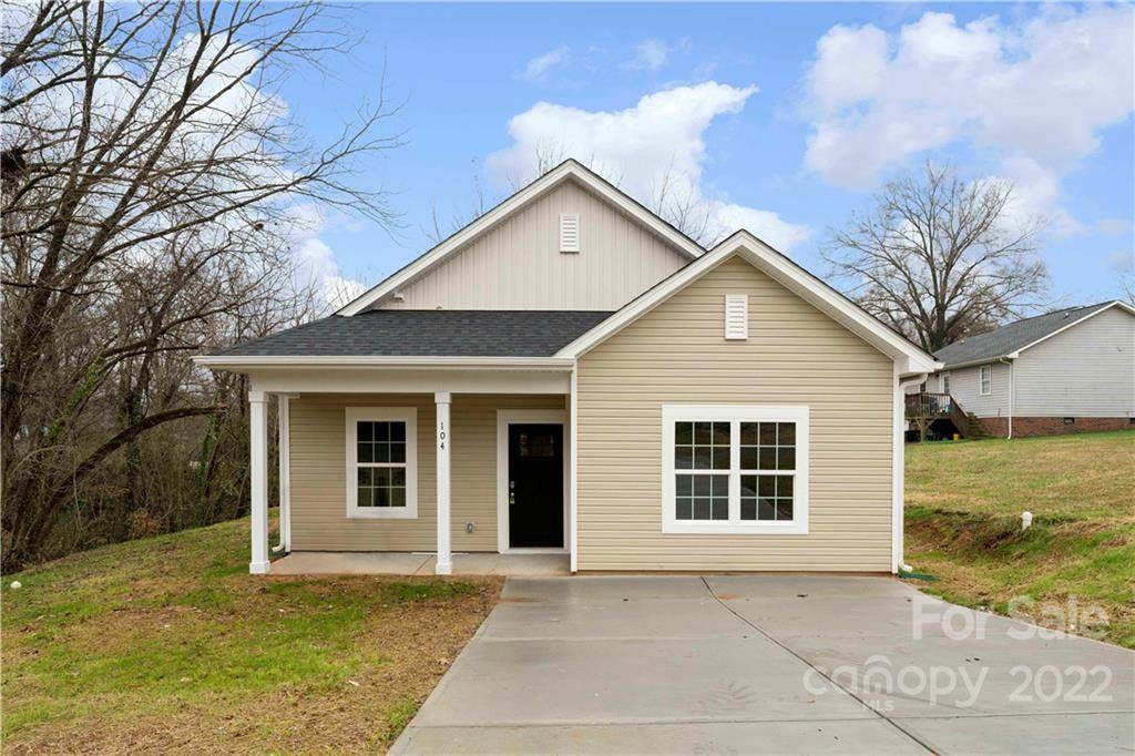 104 Louisiana Avenue - Photo 1