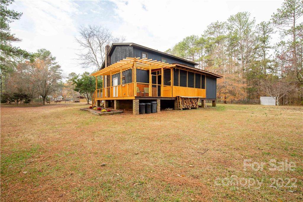 1191 Ross Road - Photo 1